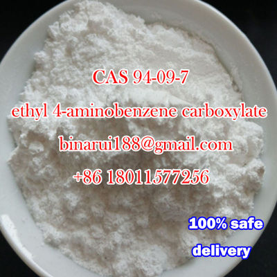 Witte kristal benzocaïne / americaïne CAS 94-09-7 99% zuiverheid Farmaceutische tussenproducten